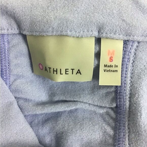 Athleta Quarter Zip Athletic High Neck Zip Pocket Shirt Size medium - Picture 10 of 11